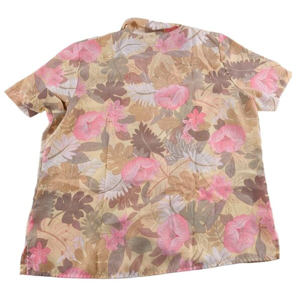Saga Harbor Petite Floral Button-Up Shirt Size 14P 100% Polyester Pink & Beige - Picture 4 of 5